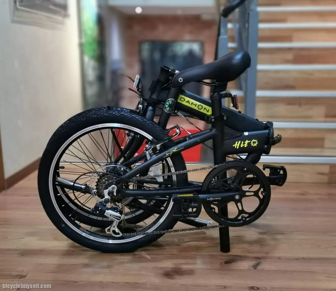 DAHON HIT FOLDING BIKE 20" 6 SPEED shimano. Support 130kg rider