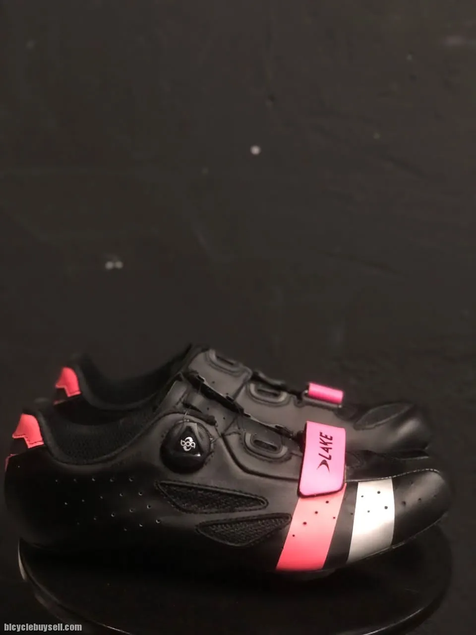LAKE CYCLING SHOE CX 218, in limited edition colors