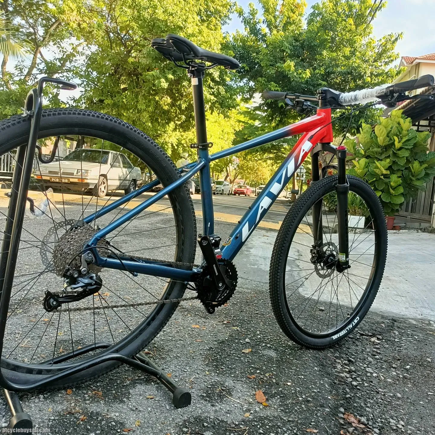 sale!! 29â€ Lavia prolite 27sp shimano gear mtb bike hydraulic brakes