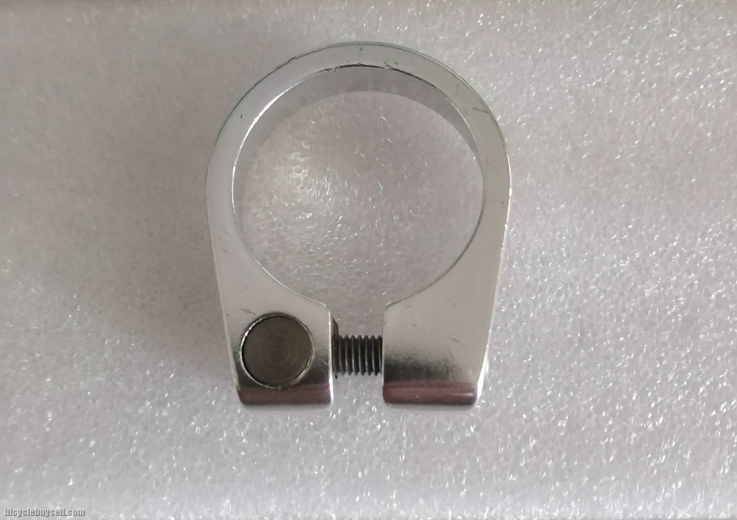 Seatpost Clamp 28 - 30mm Vintage