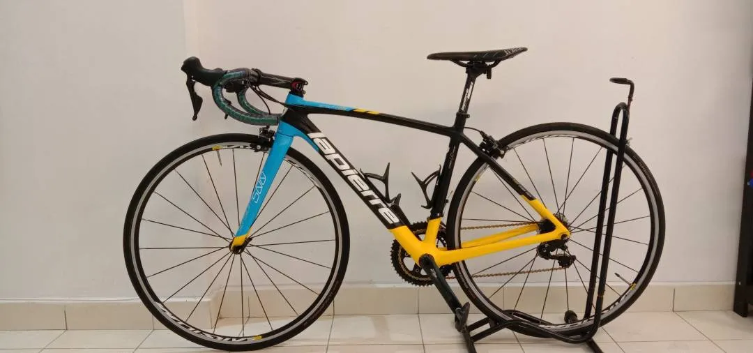 Lapierre Sensium500 roadbike Designed &amp; Engineered in France