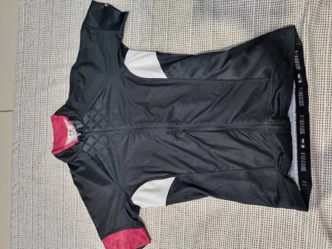 (Used) women cycling jersey size xs