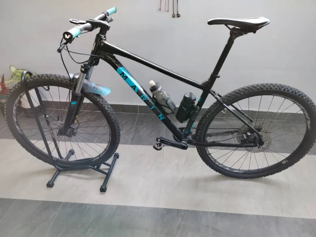 Marin Bobcat L size