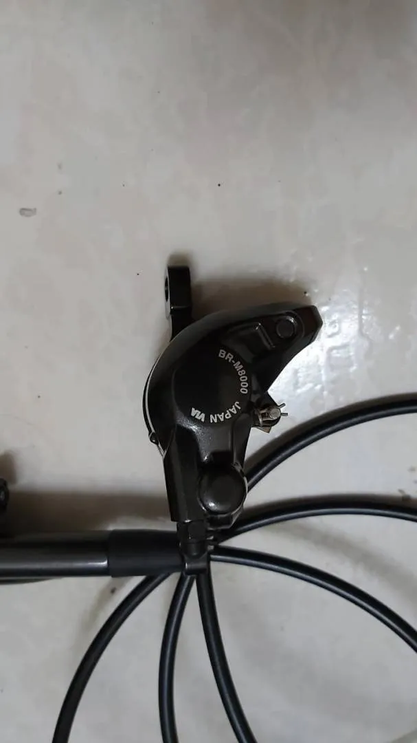 SHIMANO DEORE XT M8000 MTB DISC BRAKE KIT (RIGHT SIDE ONLY)