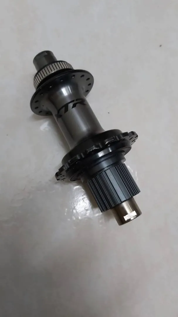 SHIMANO XTR M9111 MTB HUB (REAR SIDE ONLY)