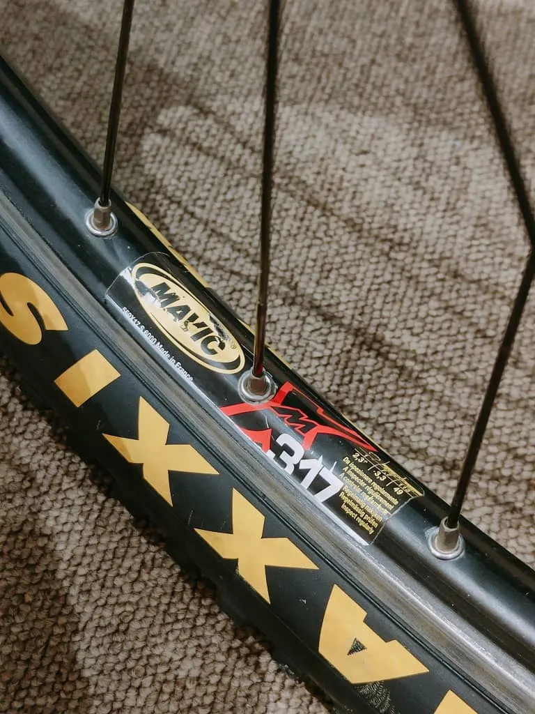 (SOLD) Mavic XM317 Rim with XT M760 Hub 26" MTB V-Brake Wheelset (Pair) with Maxxis Tires