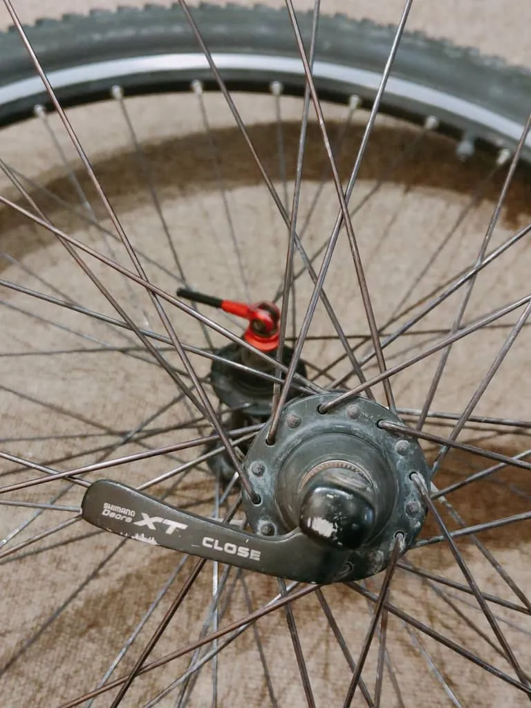 (SOLD) Mavic XM317 Rim with XT M760 Hub 26" MTB V-Brake Wheelset (Pair) with Maxxis Tires