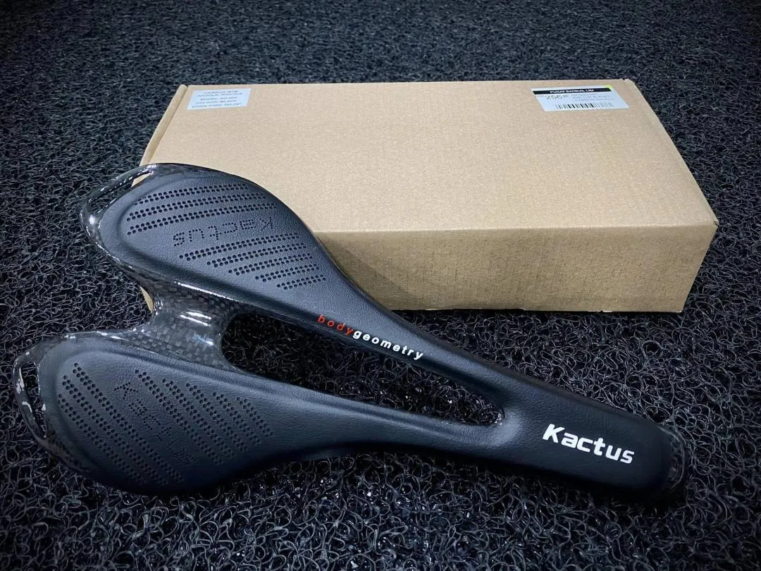 Kactus Super Light Carbon Saddle