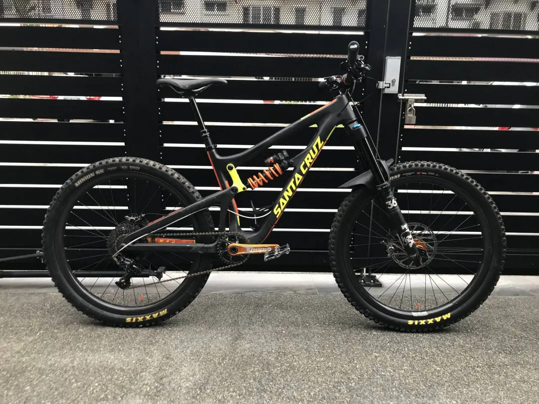 Santa Cruz Nomad CC