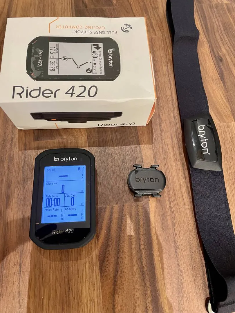 Bryton Rider 420 GPS Bike Computer Cycling Smart Computer Bundle