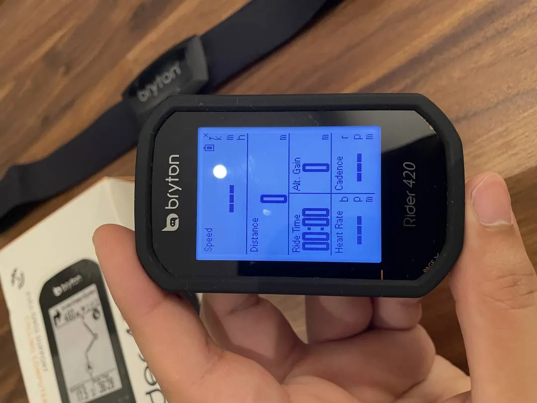 Bryton Rider 420 GPS Bike Computer Cycling Smart Computer Bundle