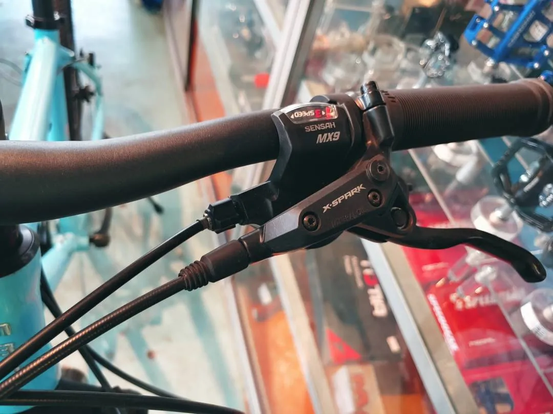 27.5 650B MBK mountain bike 9 speed.