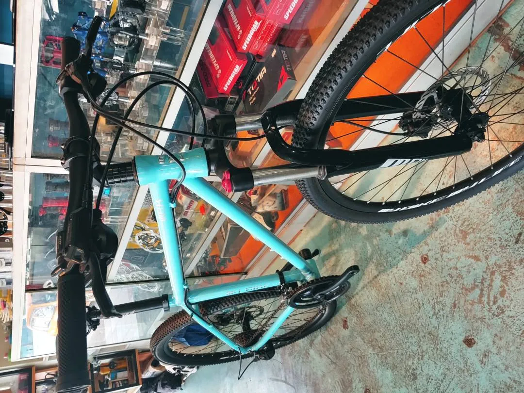 27.5 650B MBK mountain bike 9 speed.