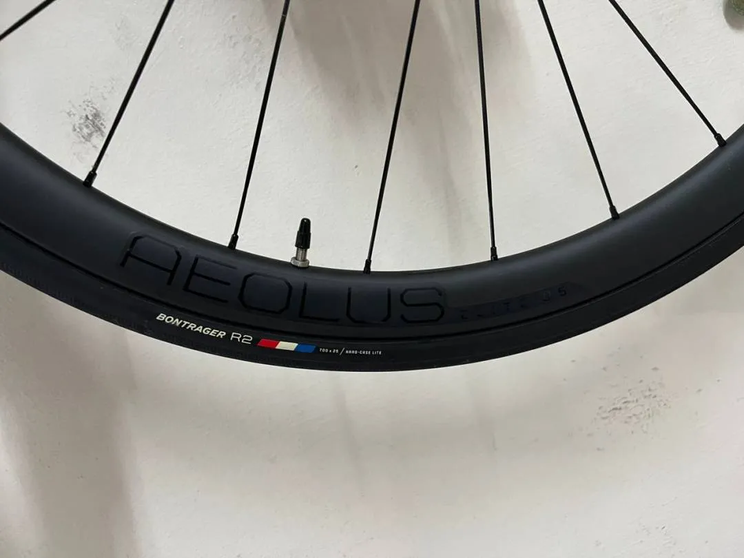 Bontrager Aeolus Elite 35