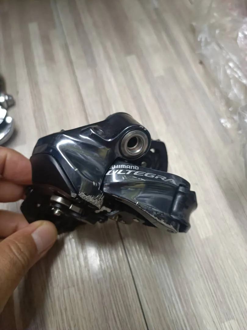 Groupset shimano ultegra R6870 di2 caliper brake