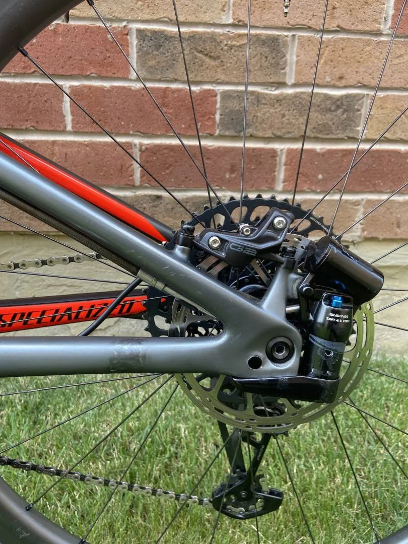 2018 Specialized Epic Expert EVO - Medium