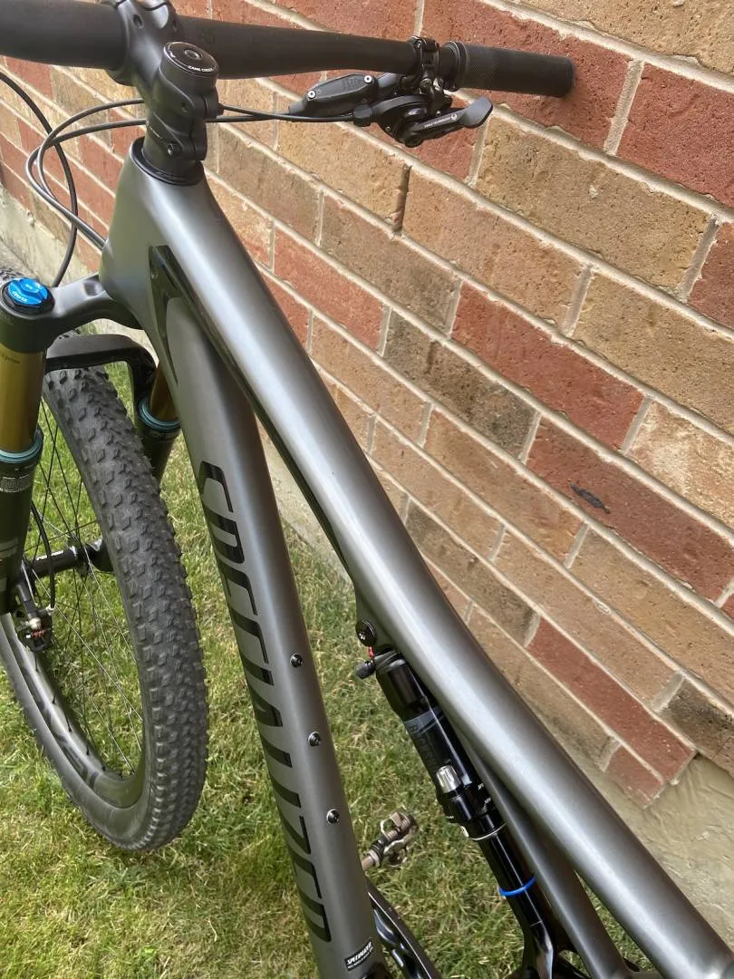 2018 Specialized Epic Expert EVO - Medium