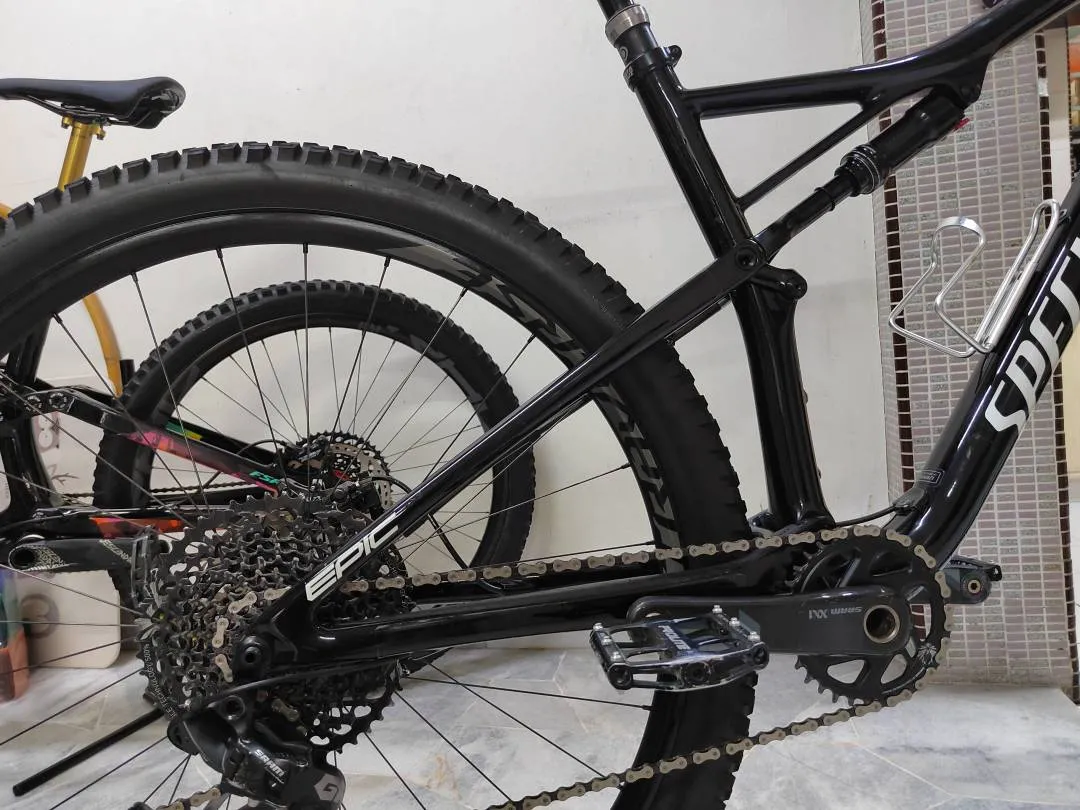 2018 Specialized Fact Carbon Boost (29")