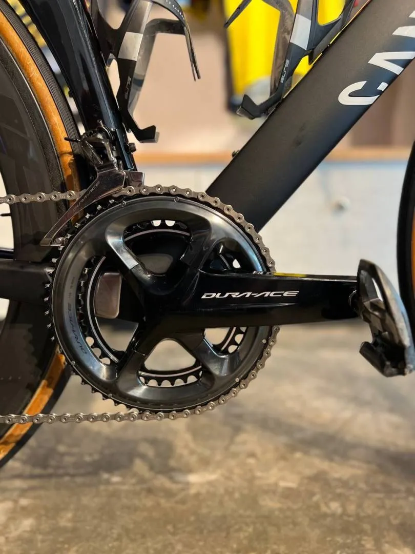 Canyon Aeroad CF SLX Roadbike