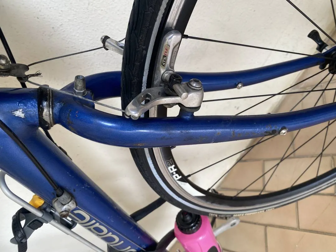 Cannondale touring bike T700