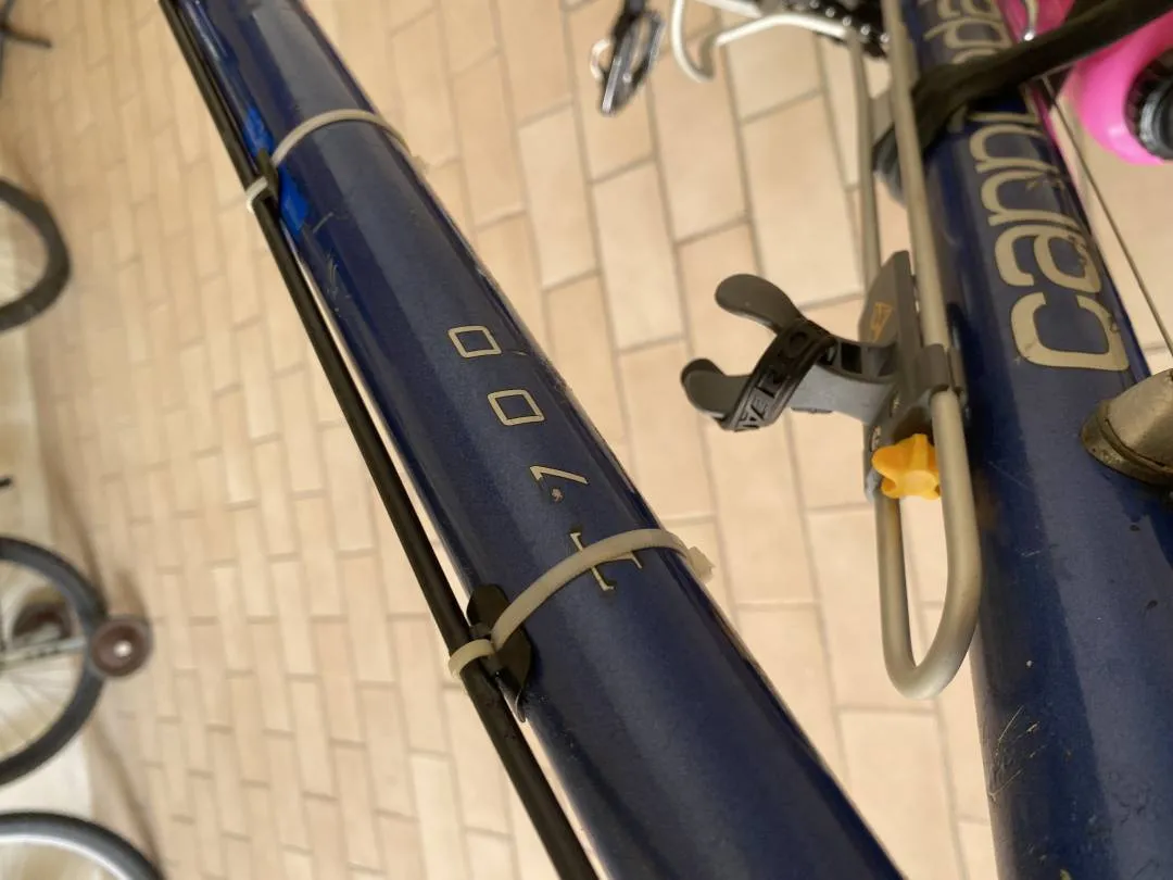 Cannondale touring bike T700