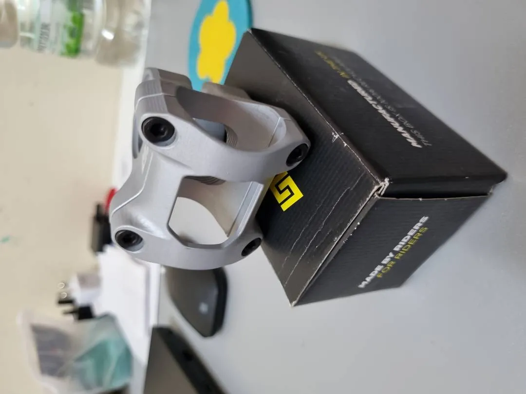 Unite stem