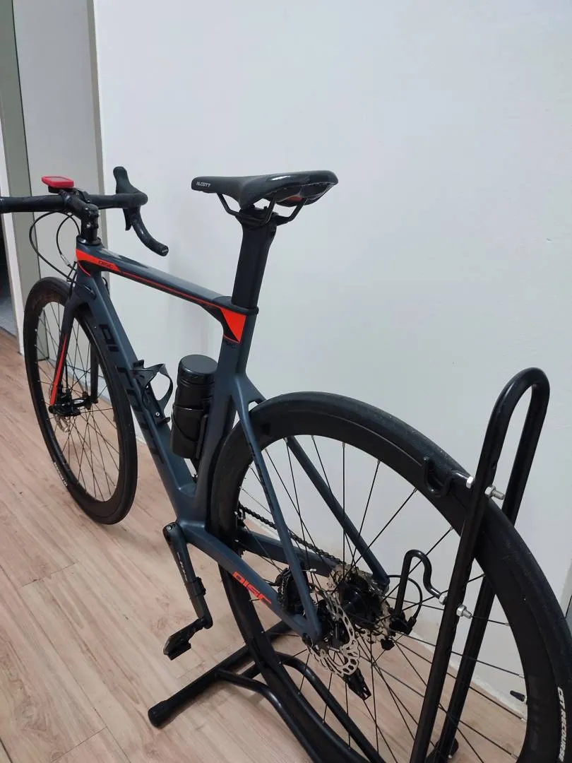 Alcott Rossa Advance
