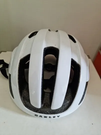 Oakley Aro3 Helmet, Size L (Used)