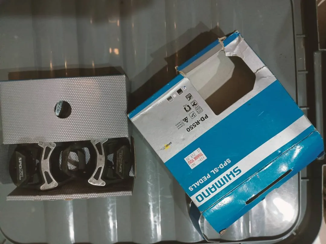 SHIMANO PEDALS