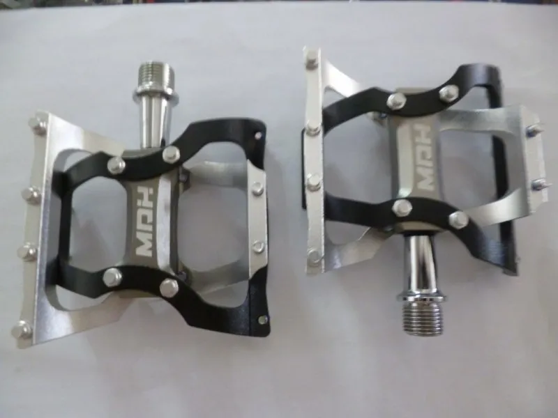 MDH PVB02 Black - Silver Pedals Last pair offer rm188