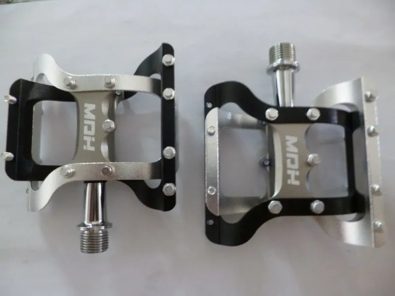 MDH PVA01 Black/Silver PEdal - Durable &amp; Endurance