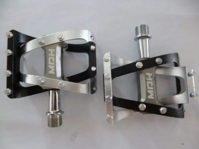 MDH PVB01 Black - Silver Pedals Last pair offer rm168