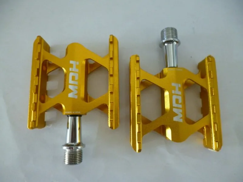 MDH PCB05 Gold Pedal