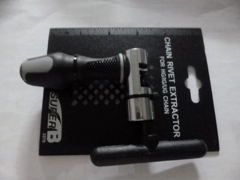 Super B Chain Rivet Extractor Genuine tool - Last unit clearance rm76