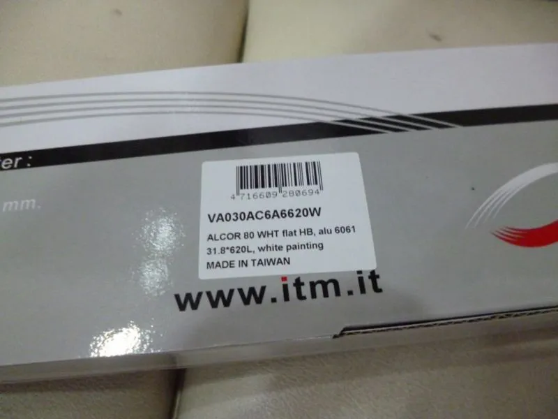 Clearance Sale now at RM130 only!!! - ITM Alcor 80 White Series Flat Bar - 620mm (Guaranteed Ori)