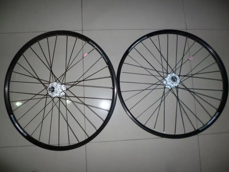 Author NEon Wheelset  26" !!! Limited stock!!