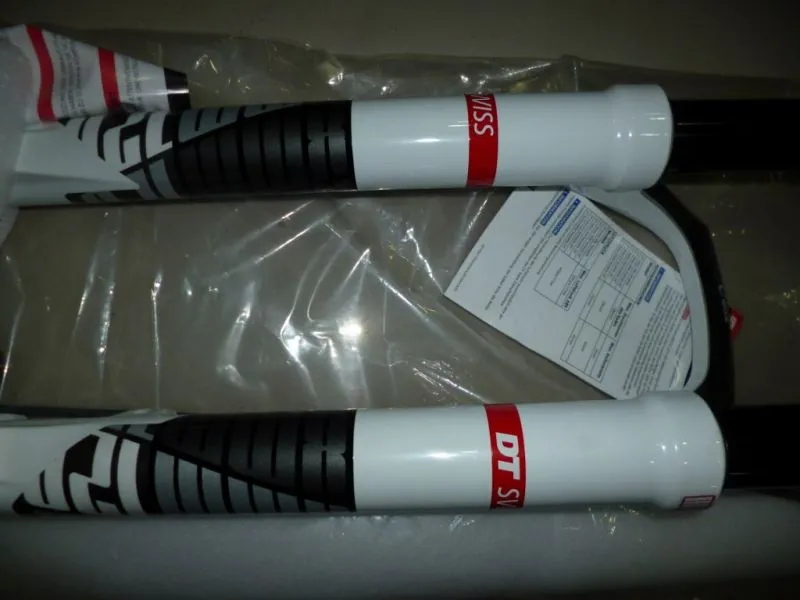 DT Swiss XMM 120mm - Carbon Steerer &amp; Crown