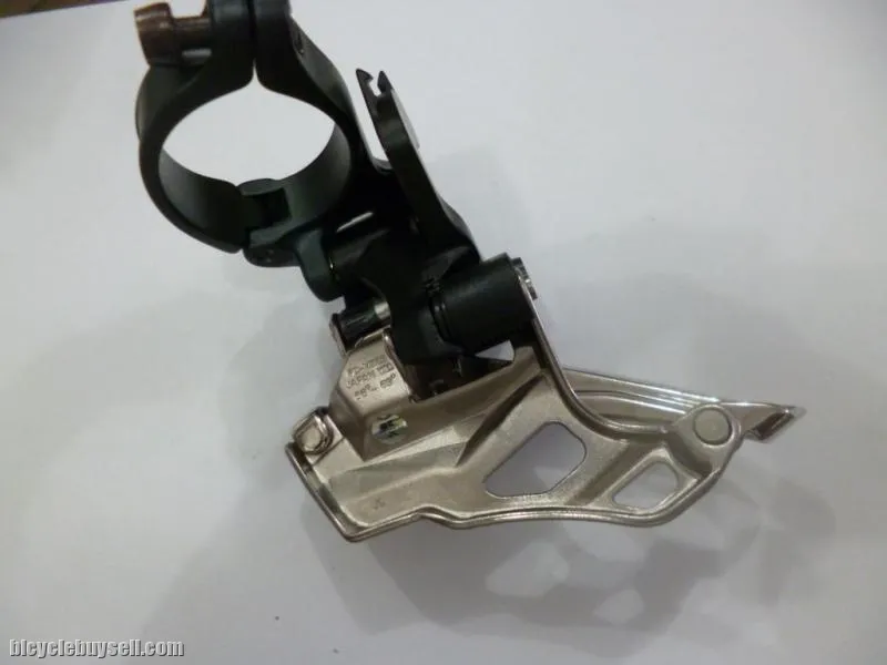 Shimano XTR M986 FD Top Clamp - 2speed JApan Made (Clearance Offer!! RM289 nett)