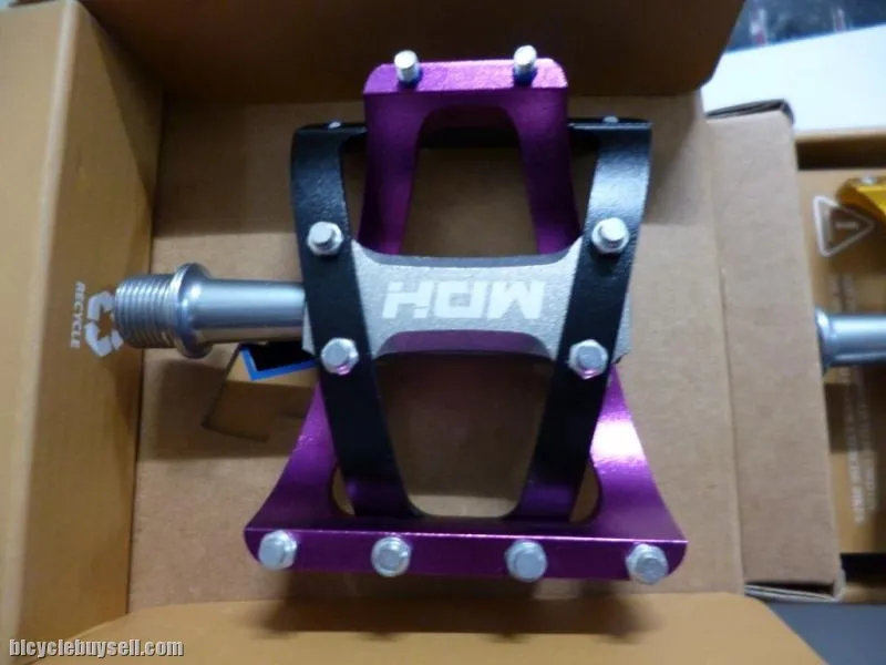 MDH PVB01 - Purple/Black - 100% CNC with Aluminium Pins - Superlight Pedals