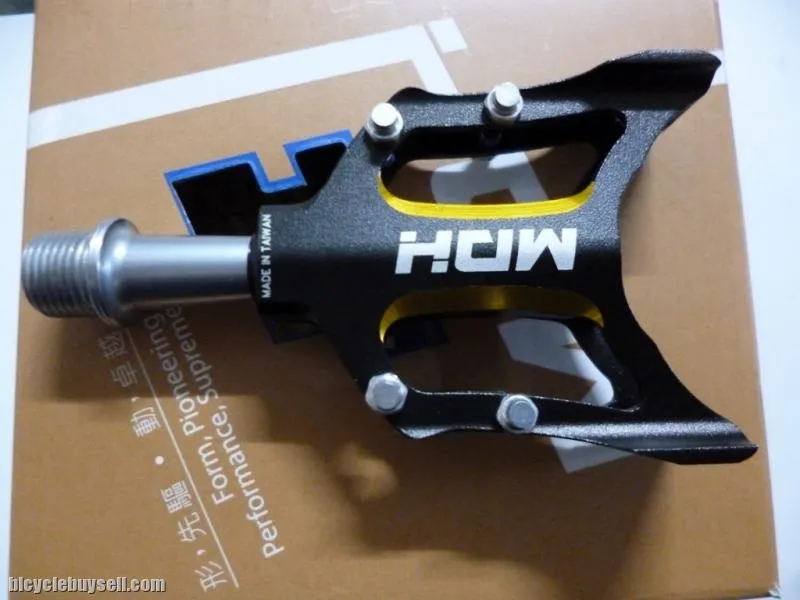 MDH PCA03 - Black / Gold - Last set offer RM139- Superlight Sealed Bearing pedals
