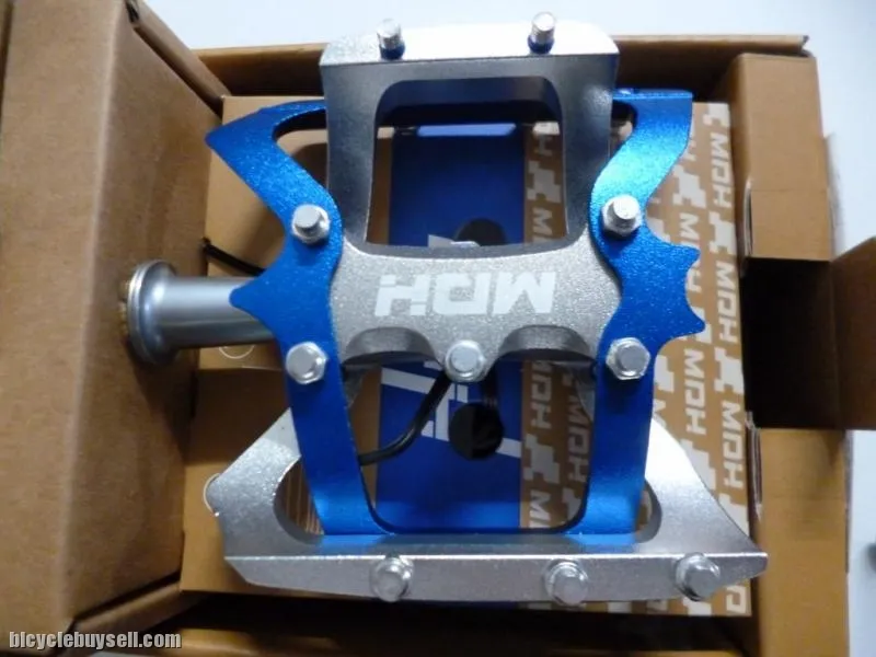 MDH PVA03 - VAriety of Colors - 100% CNC with aluminium pins - Superlight sealed bearing pedal