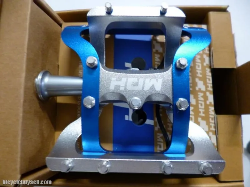 MDH PVA01 - Variety of colors - 100% CNC with Aluminium pins - Superlight SEaled bearing pedals