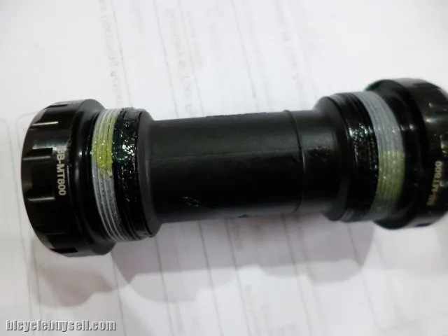 Shimano MT800 BB (Super smooth &amp; Durable) for MTB - Last unit offer rm129