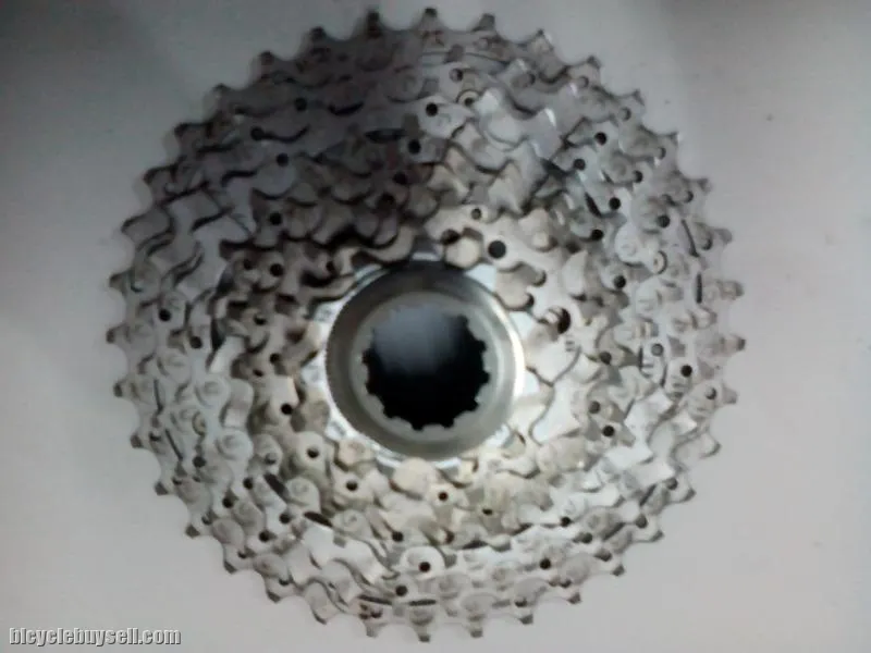 Deore XT 10speed cassette - less than 4 weeks usage