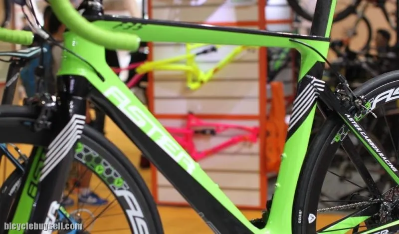Clearance- ASTER F35 Carbon Frameset