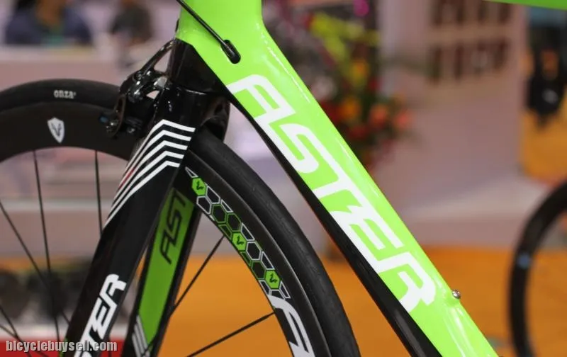 Clearance- ASTER F35 Carbon Frameset