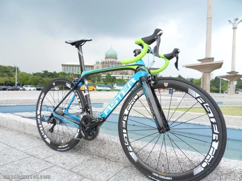 ASTER F1 Aero Carbon bike with Fullset Shimano Ultegra