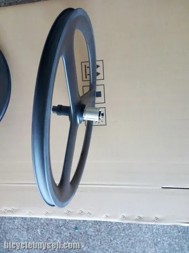 Minivelo (451) carbon aero tri wheel set