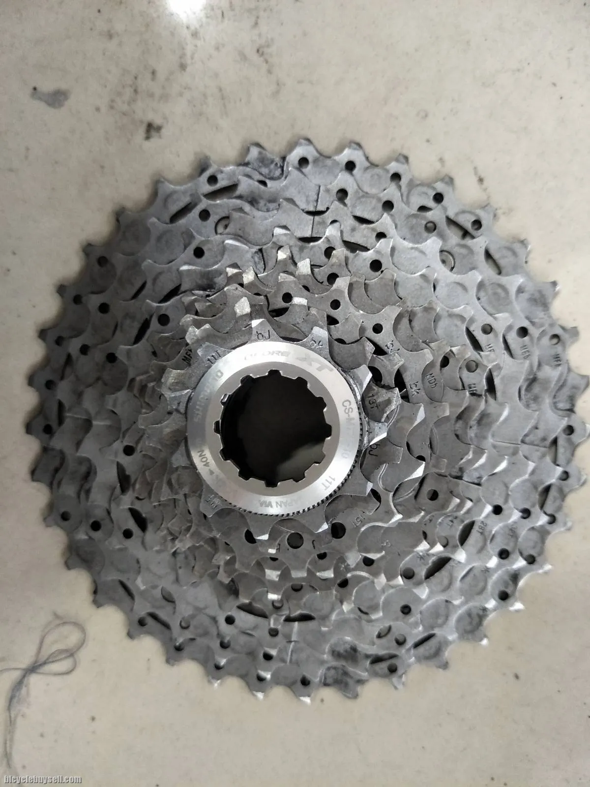 Shimano deore xt 11-36 cassette - used less than 2months