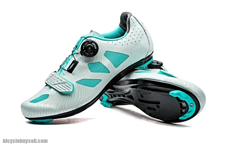 New Year SALE- SANTIC Diane Women Road Cycling Shoes - READY STOCK